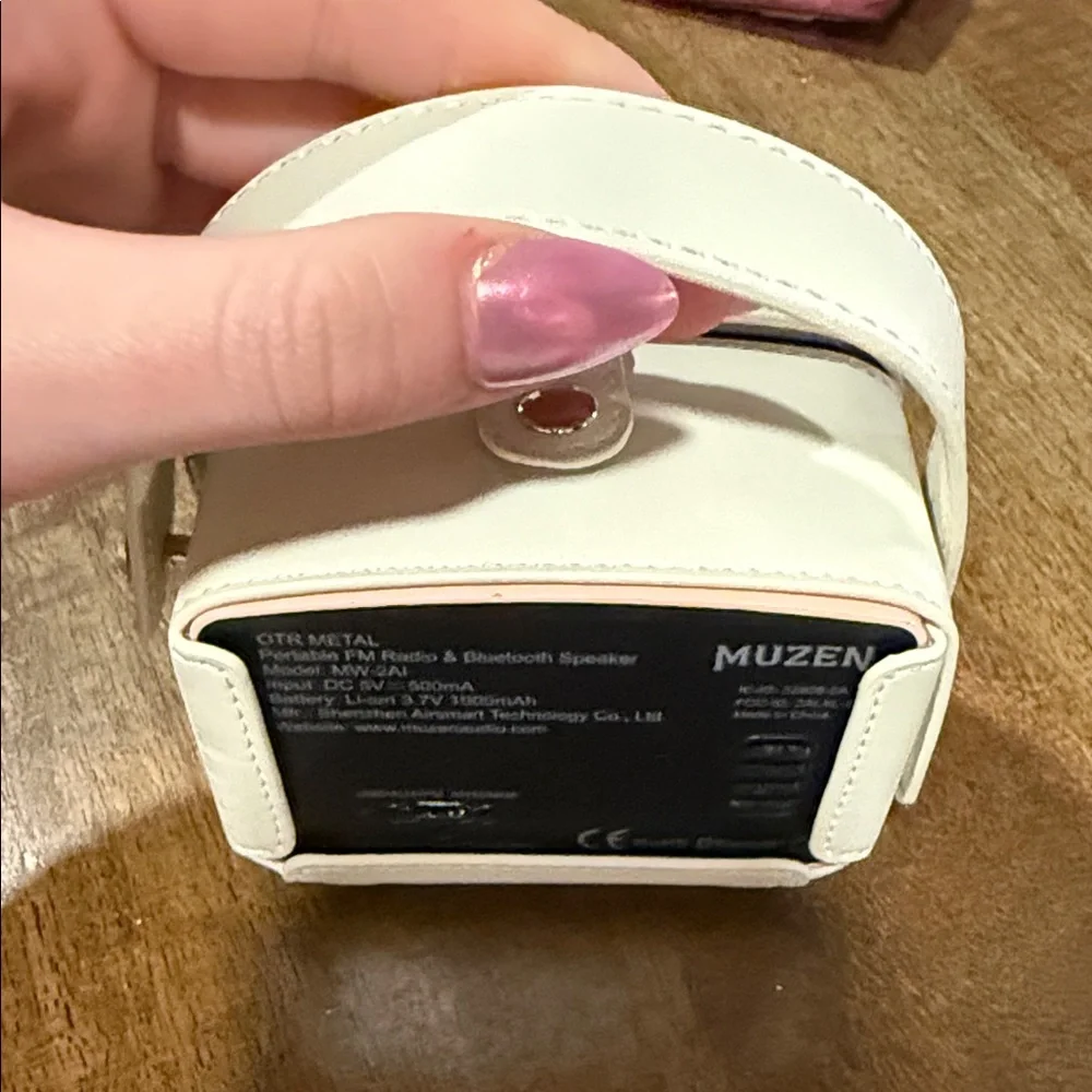 Muzen OTR Metal Bluetooth Speaker - Picture 8 of 11
